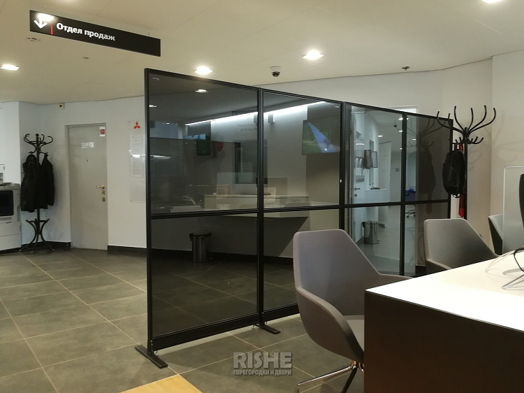 АВТОМИР перегородки со стеклом тонированным цвет бронза RISHE.RU  (4).jpg